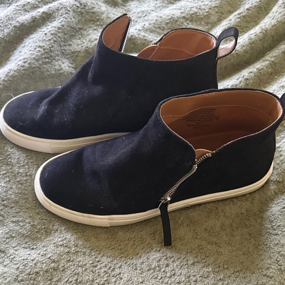 High top side zip suede JCREW sneaker - worn once